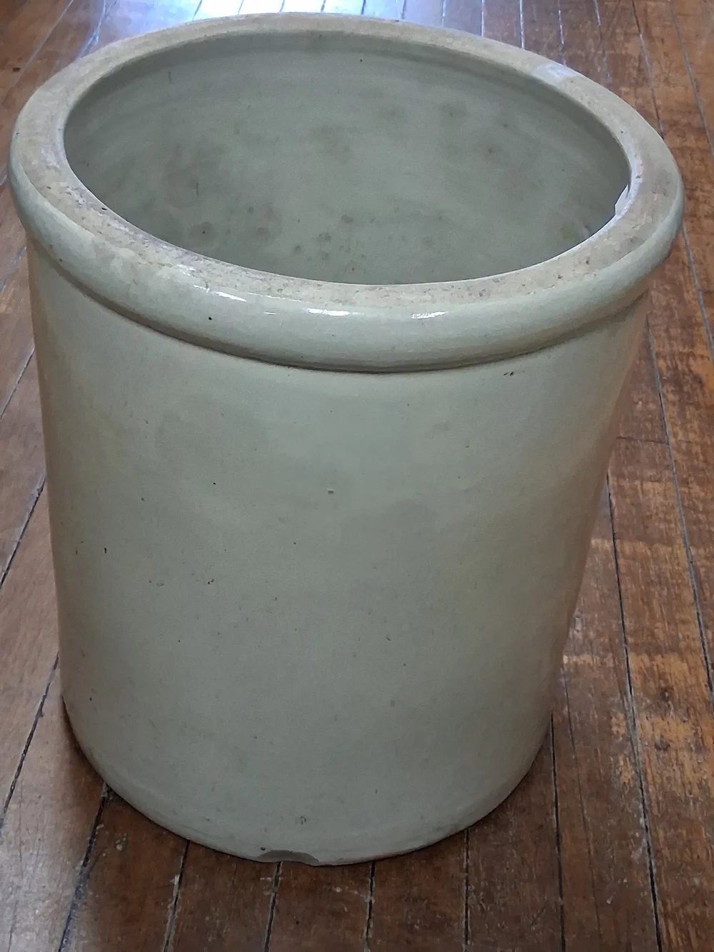 6-Gallon Stoneware Red Wing Crock